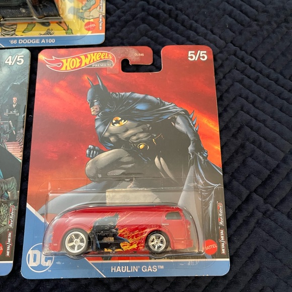 Hot Wheels Pop Culture 2022 Batman Vehicles 1-5 set bundle - Picture 5 of 6
